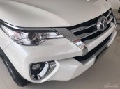 Bán Toyota Fortuner 2.7 V đời 2018, giao sớm, đủ màu, hỗ trợ trả góp 90%