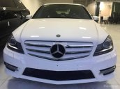 Bán Mercedes C300 AMG đời 2011, màu trắng xe cực đẹp cực giữ gìn