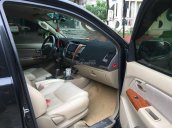 Cần bán xe Toyota Fortuner V đời 2010, màu đen