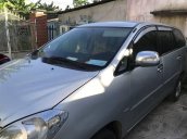 Bán Toyota Innova sản xuất năm 2009, màu bạc, giá 300tr