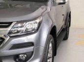 Cần bán Chevrolet Trailblazer 2.5 4x4 sản xuất 2018, màu xám