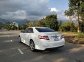 Bán Toyota Camry se sản xuất 2010, màu trắng, giá 865tr