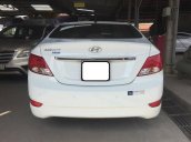 Bán Hyundai Accent đời 2015, màu trắng, nhập khẩu