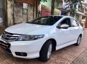 Cần bán xe Honda City AT sản xuất 2014, màu trắng đẹp như mới