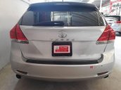 Bán xe Toyota Venza 2.7 năm sản xuất 2009, màu bạc, 860 triệu