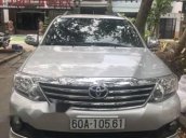 Cần bán lại xe Toyota Fortuner 2.7V 4x2AT sản xuất 2013, màu bạc số tự động, giá chỉ 735 triệu