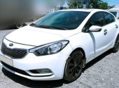 Cần bán xe Kia K3 năm 2014, màu trắng, 495tr