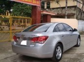 Cần bán Chevrolet Cruze 2013, màu bạc