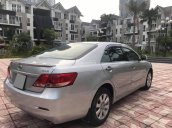 Lên đời xe nên cần bán xe Camry 2008 AT màu bạc bản full đẹp