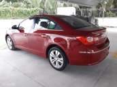 Cần bán xe Chevrolet Cruze LTZ sản xuất 2017, màu đỏ, đi 2 vạn