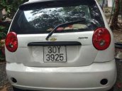 Bán Chevrolet Spark MT 2010, màu trắng, nội thất sạch sẽ