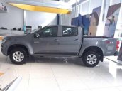 Cần bán xe Chevrolet Colorado 2018, màu xám