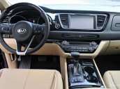 Kia Phú Mỹ Hưng - bán Kia Sedona siêu khuyến mại tặng gói bảo hiểm thân vỏ cùng nhiều ưu đãi. Liên hệ: 0902.53.54.03