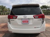 Cần bán Toyota Innova 2.0E sx 2018, màu trắng, chạy lướt 3.900 km - Call 0939.821.080