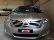 Cần bán Toyota Venza 2.7 AWD AT đời 2009, màu bạc, xe nhập