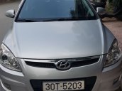 Bán Hyundai i30 1.6 AT đời 2009, màu bạc xe gia đình 