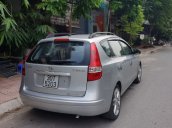 Bán Hyundai i30 1.6 AT đời 2009, màu bạc xe gia đình 