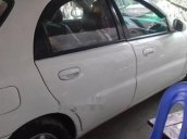 Cần bán gấp Daewoo Lanos sản xuất năm 2003, màu trắng còn mới