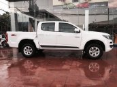 Bán xe Chevrolet Colorado năm sản xuất 2018, màu trắng, giá 624tr