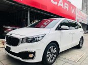 Used Car Việt Nam bán Kia Sedona 2.2 máy dầu, sản xuất năm 2017, màu trắng