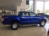 Giao ngay Ford Ranger XLT màu xanh đậm 2018, hỗ trợ trả góp 90% - L/h: 0933906119