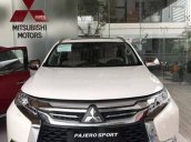 Bán Mitsubishi Pajero Sport đời 2018, màu trắng