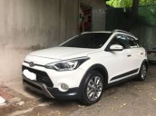 Cần bán Hyundai i20 Active năm sản xuất 2017, màu trắng, 575 triệu