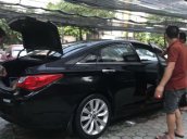 Cần bán lại xe Hyundai Sonata 2.0 AT 2011, màu đen 