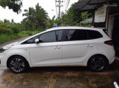 Bán Kia Rondo T12/2017, màu trắng, 578 triệu, có fix giá mạnh cho khách nhiệt tình