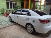 Bán xe Kia Forte năm sản xuất 2009, màu trắng, giá 385 triệu