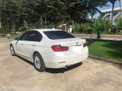 Em bán xe BMW 320i màu trắng, nội thất đen