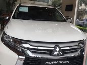 Bán Pajero Sport được nhập khẩu nguyên chiếc từ Thái Lan