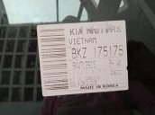 Cần bán xe Kia Carens đời 2007, màu đen xe gia đình 