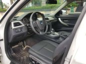 Bán BMW 3 Series 320i đời 2013, màu trắng