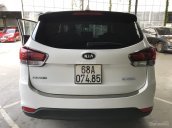 Bán Kia Rondo 2.0MT màu trắng số sàn, máy xăng, sản xuất 2017, mẫu mới một chủ