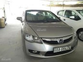 Bán Honda Civic 1.8 AT màu ghi, nội thất màu kem, sản xuất năm 2010