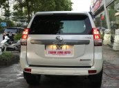 Cần bán xe Toyota Prado VX 2017, màu trắng, nhập khẩu