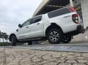 Bán xe Ford Ranger Wildtrak model 2016, màu trắng