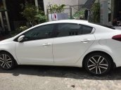 Bán Kia Cerato sản xuất 2017, màu trắng số tự động giá cạnh tranh