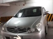 Bán xe Toyota Innova năm sản xuất 2009, màu bạc 