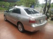 Bán Toyota Vios năm 2011, màu bạc, giá 310tr