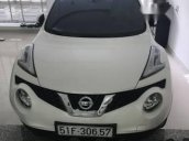 Cần bán gấp Nissan Juke sản xuất năm 2015, màu trắng chính chủ giá cạnh tranh