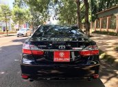 Cần bán gấp Toyota Camry 2.5Q đời 2017, màu đen