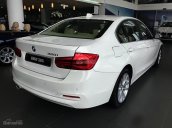 Bán ô tô BMW 3 Series 320i sản xuất năm 2018, màu trắng, xe nhập