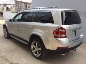 Bán Mercedes Gl550 sx 2010 AMG, màu bạc, xe đẹp cực kỳ. Xe đi kỹ