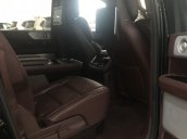 Cần bán xe Lincoln Navigator 3.5 AT sản xuất năm 2018, màu đen, xe nhập