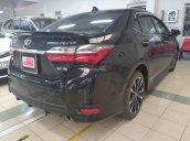 Xe gia đình sử dụng Toyota Altis 2.0V Sport, chạy lướt. LH: 0906907338 để được giảm giá thêm