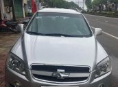 Cần bán Chevrolet Captiva đời 2009 số sàn, máy xăng, màu bạc zin đẹp