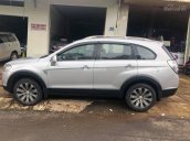 Cần bán Chevrolet Captiva đời 2009 số sàn, máy xăng, màu bạc zin đẹp