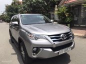 Bán Fortuner V máy xăng 2017, xe đi đúng 2000km, xe cực mới bao kiểm tra hãng, bảo hiểm vật chất